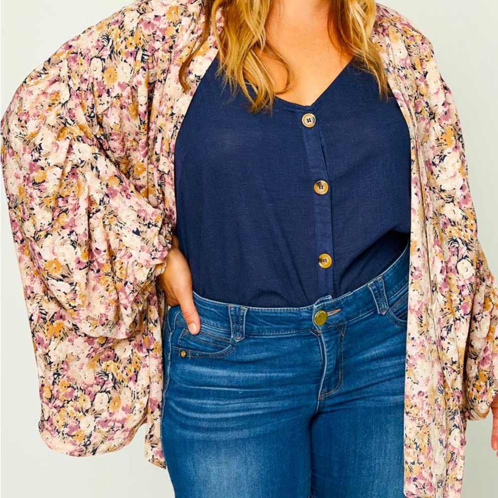 Floral Kimono (PLUS)